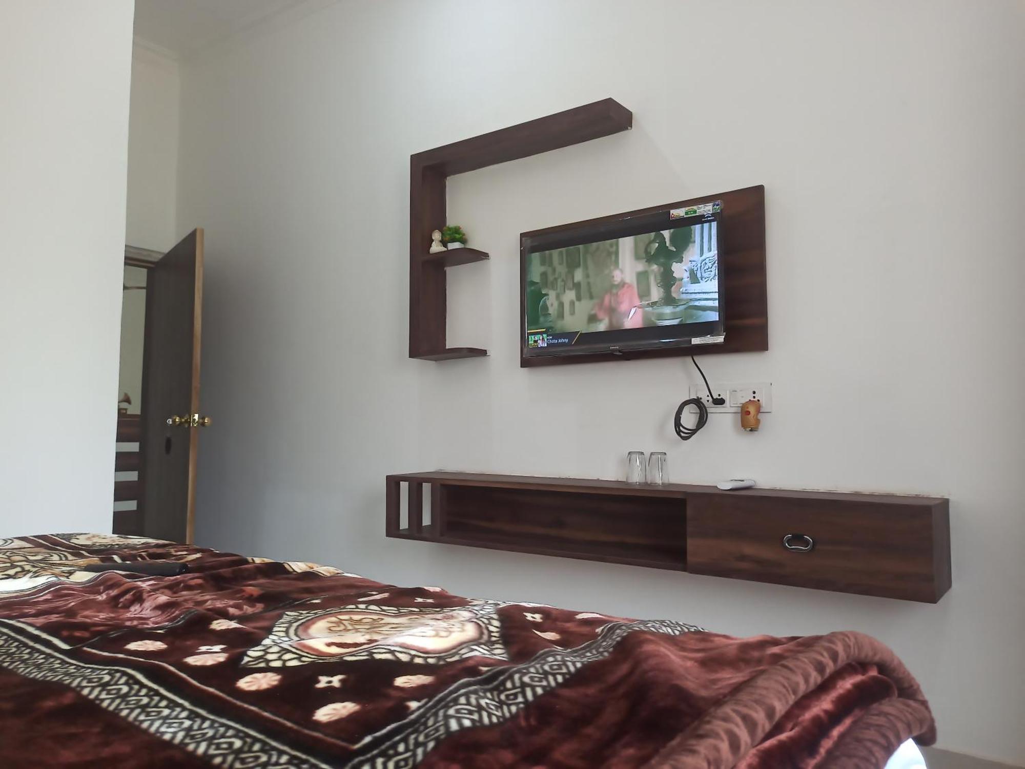 קג'ורהו Abhiram Homestay חדר תמונה